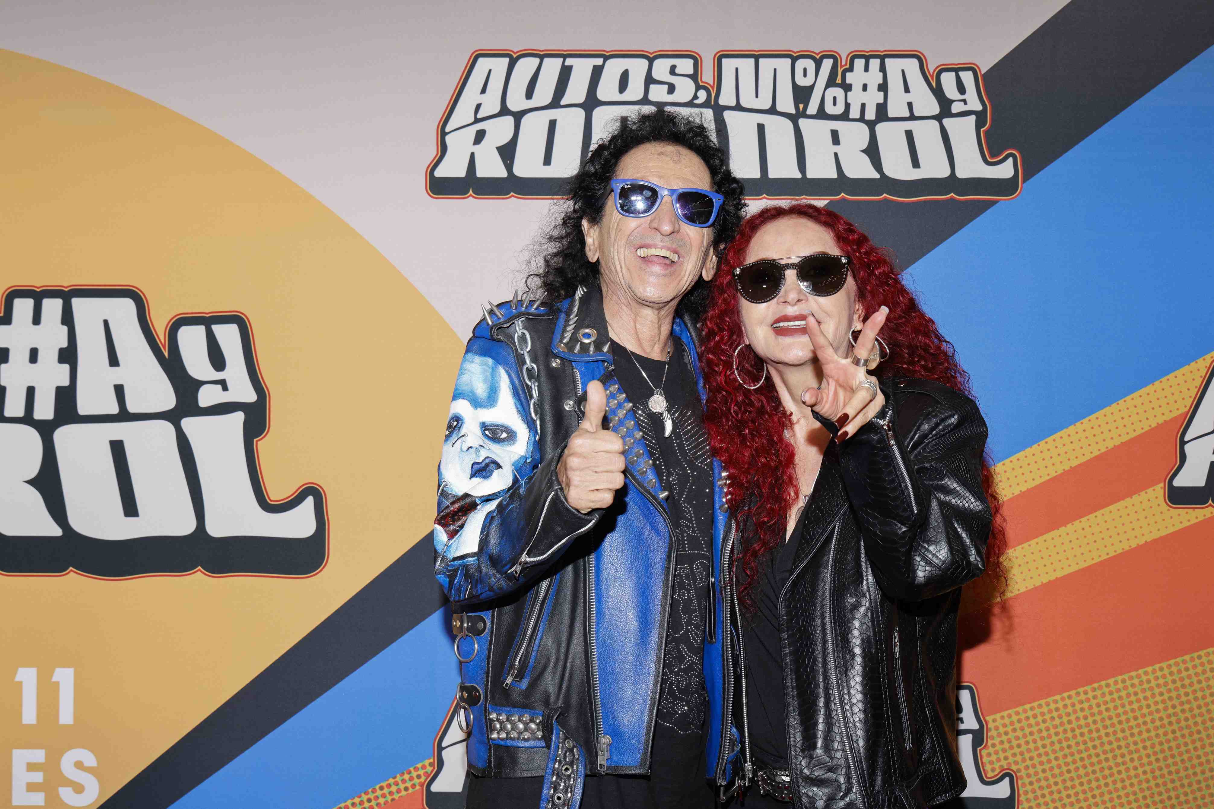https://entrefam.com.mx/img/alfombra_de_la_premiere_de_autos_mota_y_rocanrol/ENTREFAM090920250456.jpg