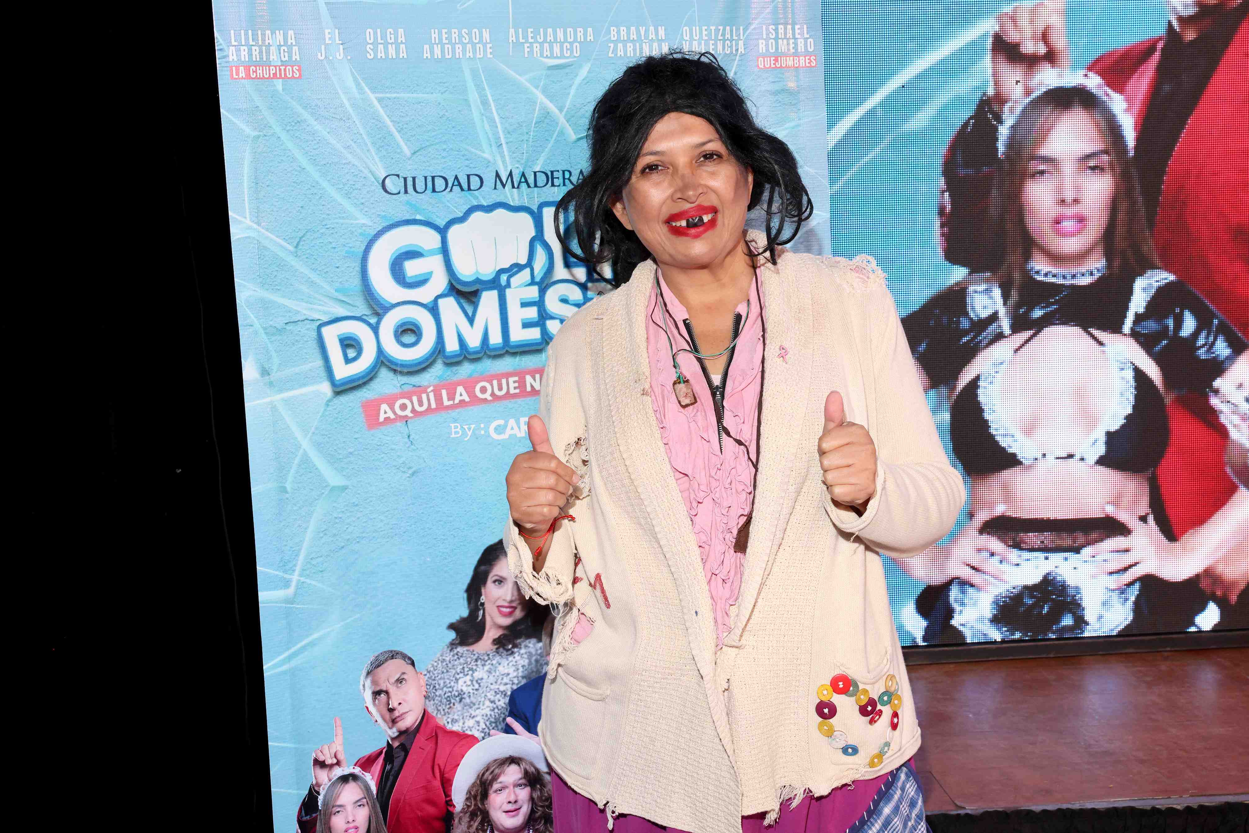 https://entrefam.com.mx/img/conferencia_de_prensa_de_la_obra_comica_golpe_domestico/ENTREFAM120520256975.JPG